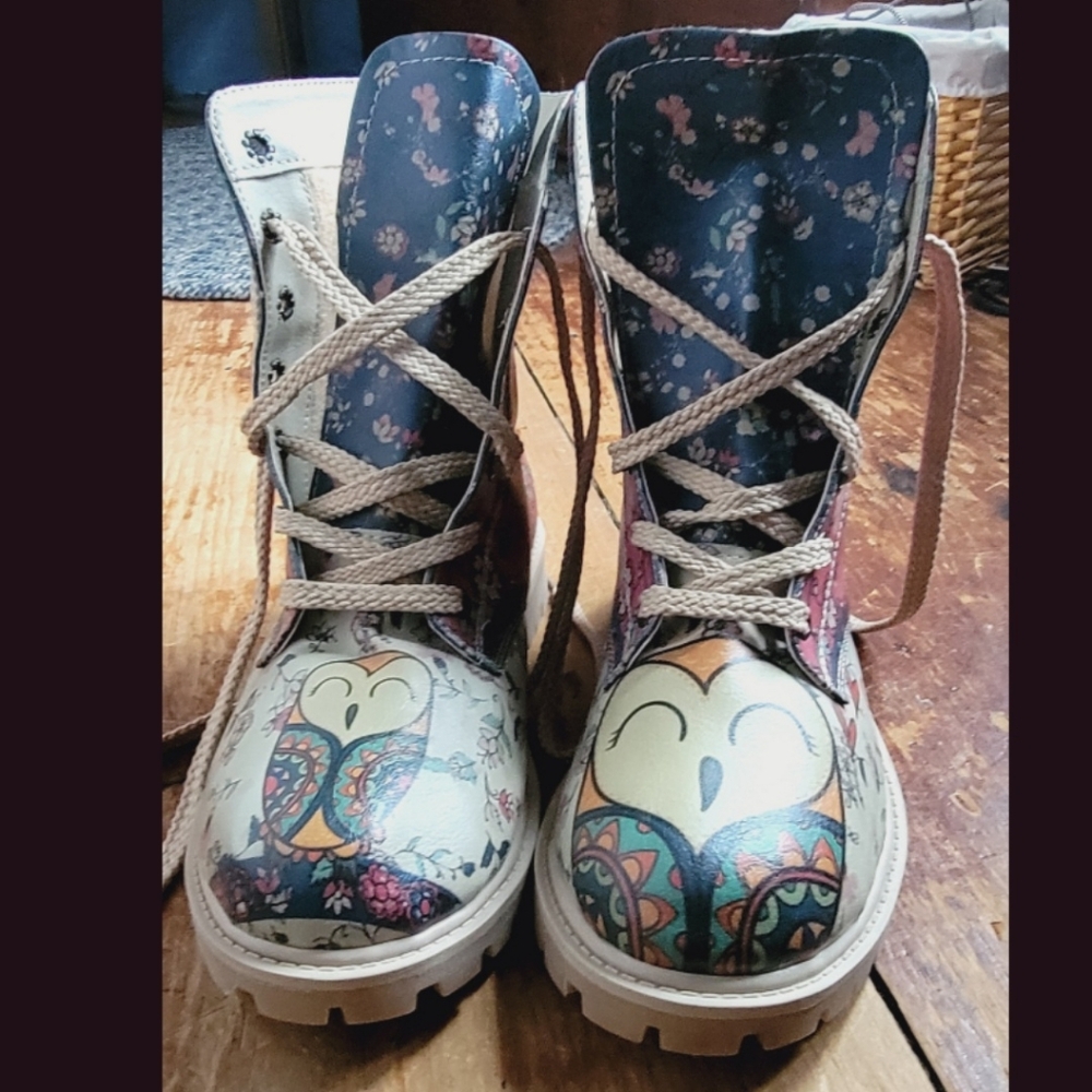 Goby Wise 🦉 Owl floral Lace up combat boots vegan faux leather Quirky RARE - Picture 14 of 15
